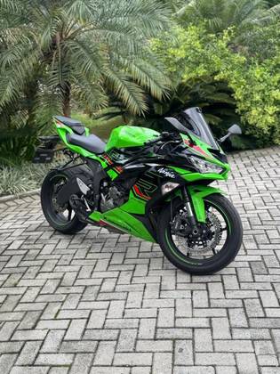 KAWASAKI NINJA ZX-6R 